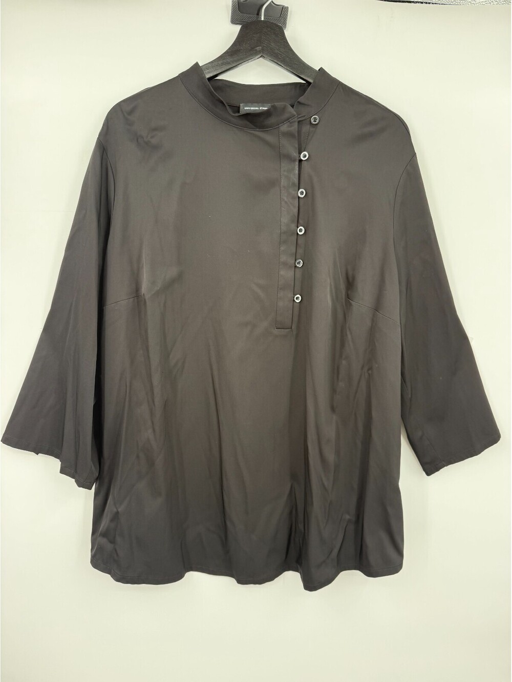 Universal Standard Womens Top Dark Grey Half Placket Closure Long Sleeve Medium